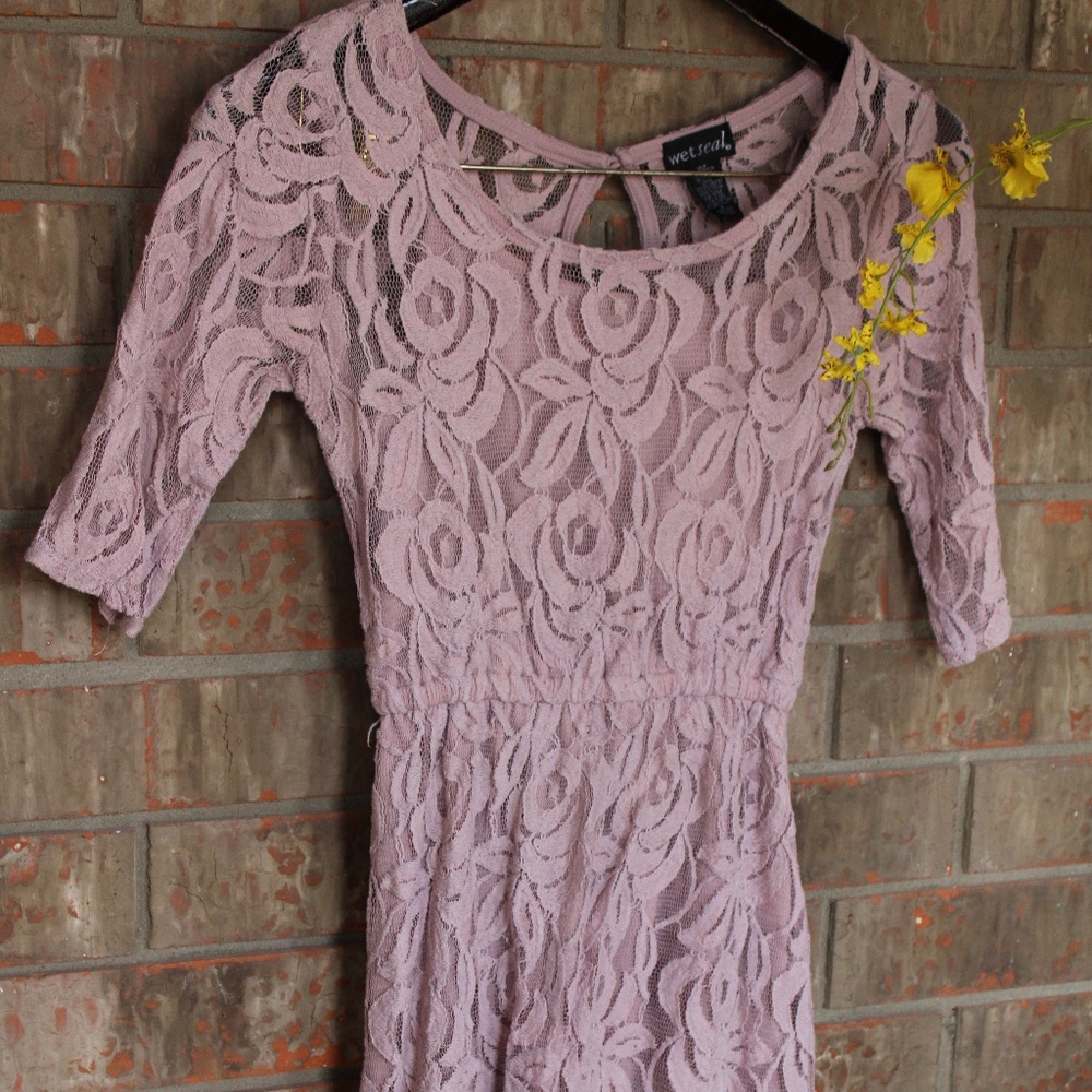 Purple Lace Dress - Wet Seal - Flowers - Sz. XS